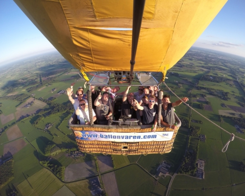 Ballonvaart met een vriendengroep uit Nieuw Heeten